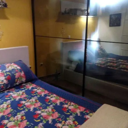 Apartment Little House *