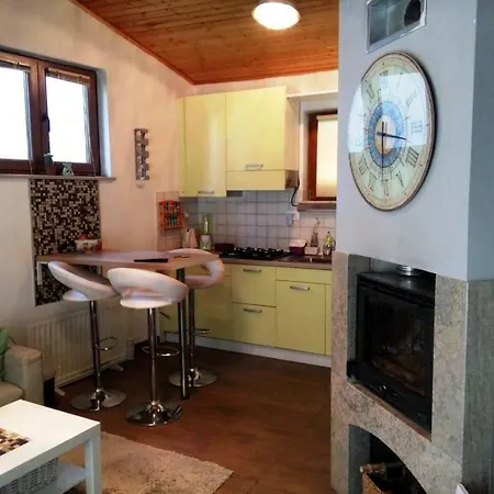 Apartment Little House *