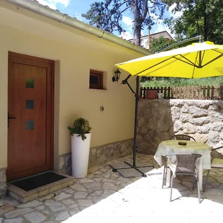 Apartment Little House